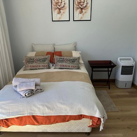 Tranquil Private Rooms 허머너스 외부 사진