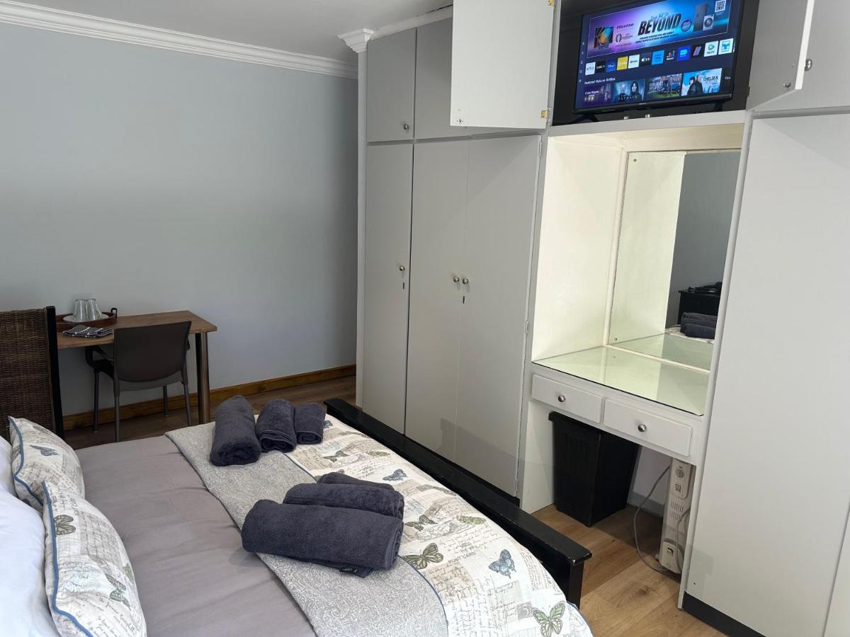 Tranquil Private Rooms 허머너스 외부 사진