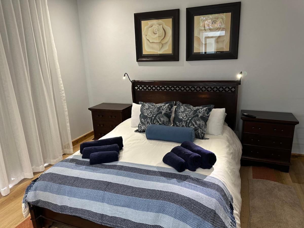 Tranquil Private Rooms 허머너스 외부 사진